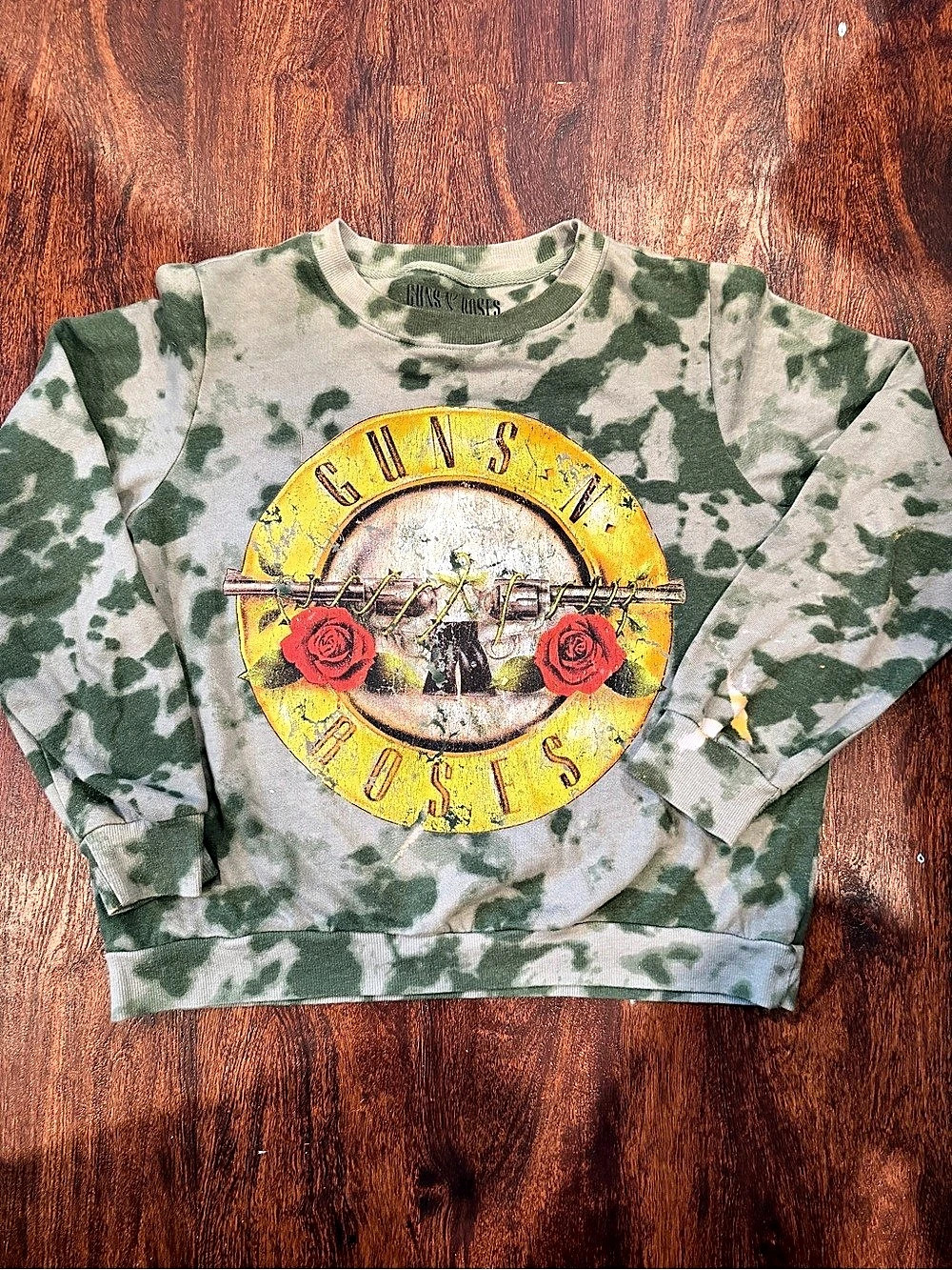 Guns N' Roses Appetite for Destruction Tie-Dye Graphic Sweatshirt